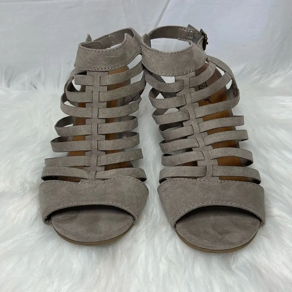 Seychelles Nutmeg Faux Suede Strappy Wedge Sandals Sz‎ 8